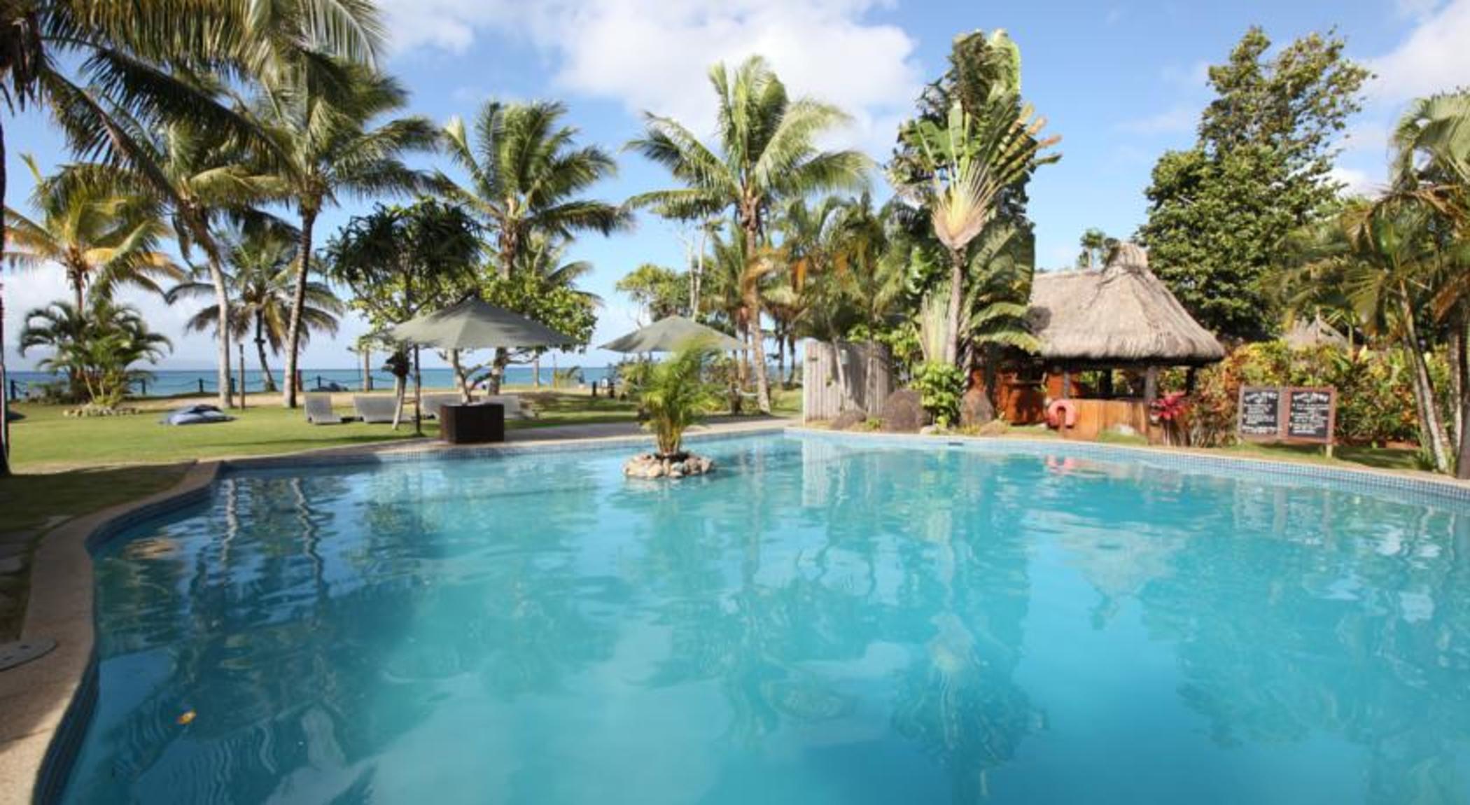 Uprising Beach Resort Pacific Harbour Exterior foto