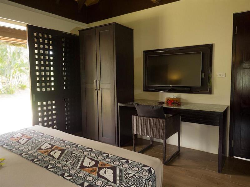 Uprising Beach Resort Pacific Harbour Exterior foto